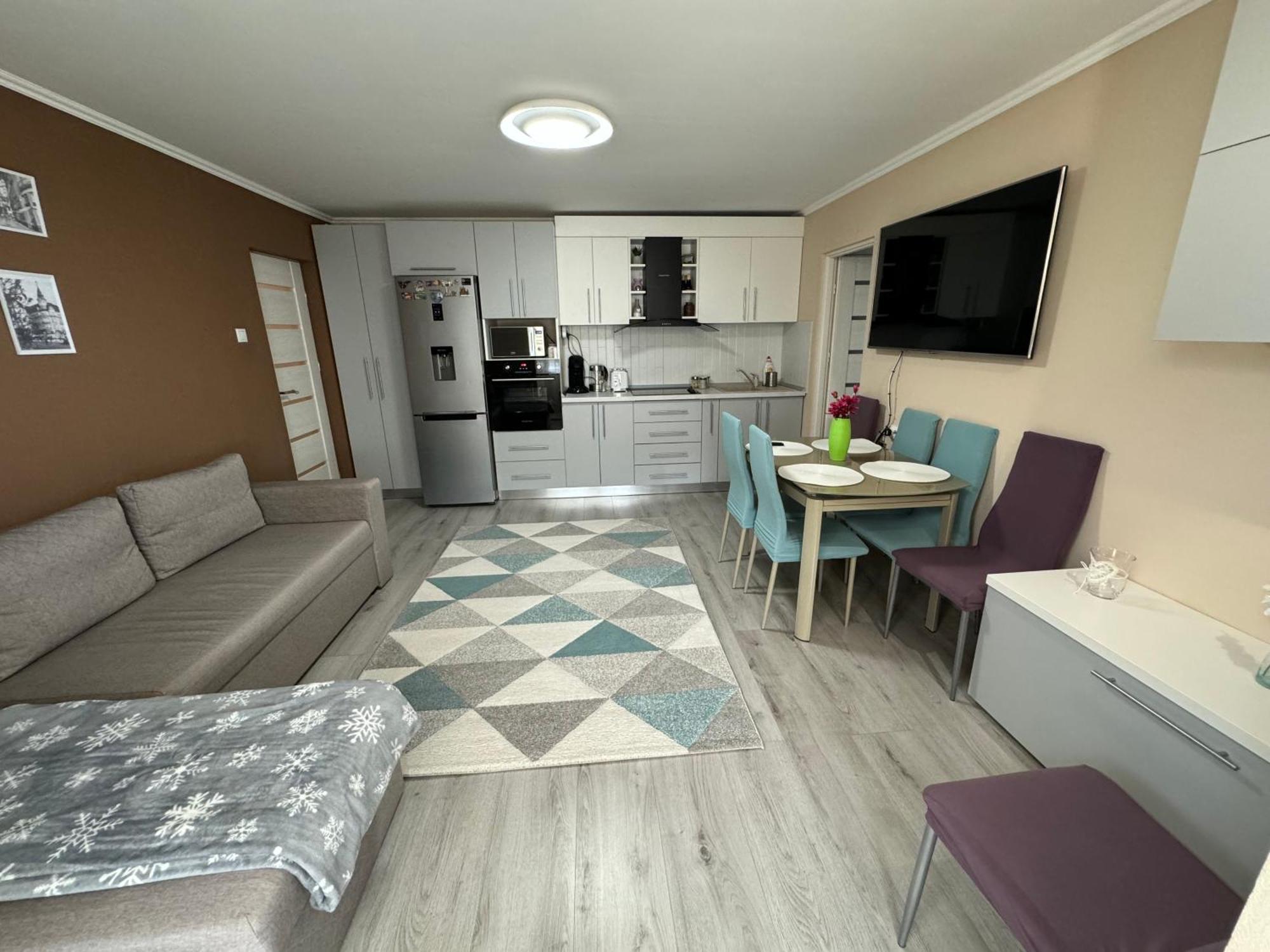 Maya Home Oradea Exterior photo